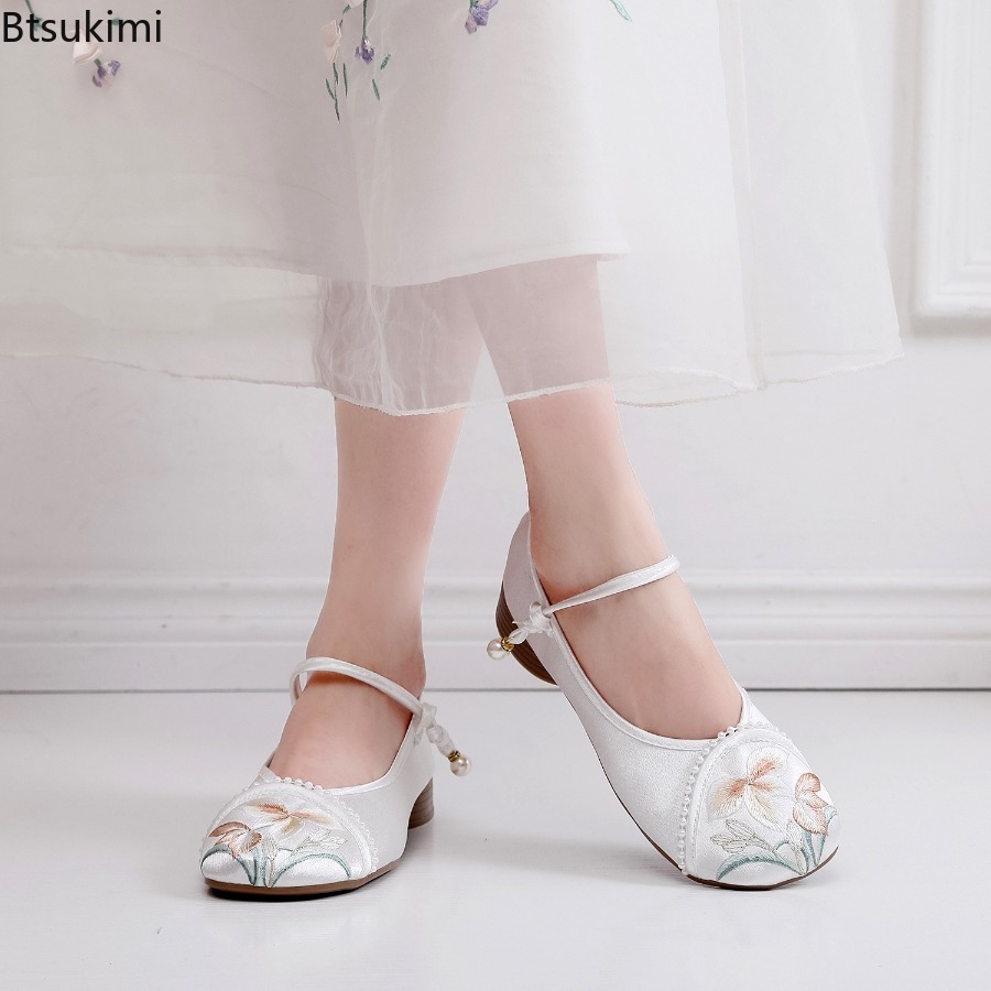 Модные женские туфли на низком – обзор и цена Ethnic Fashion